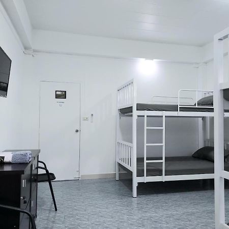 Room79 Phuket Dış mekan fotoğraf