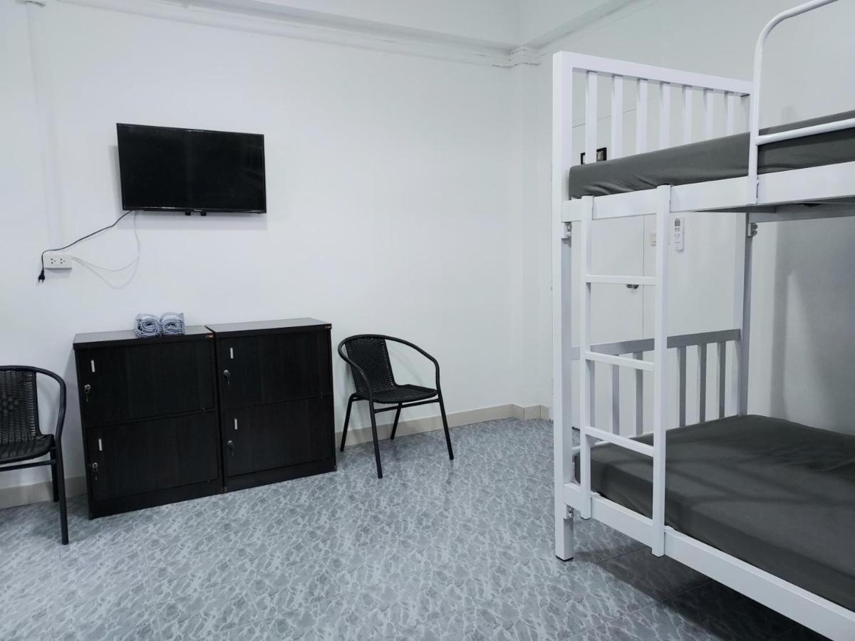 Room79 Phuket Dış mekan fotoğraf