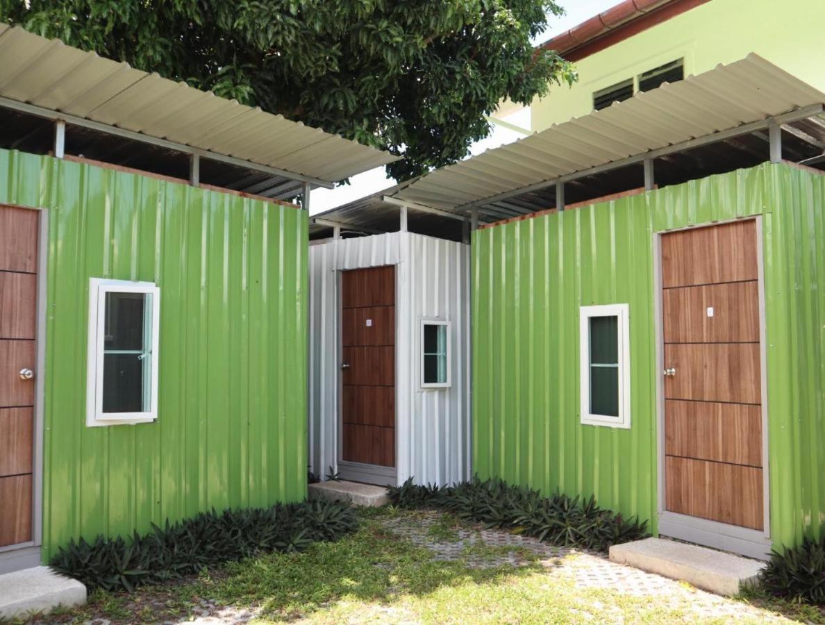 Room79 Phuket Dış mekan fotoğraf